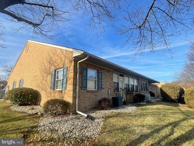 82 Sunbrook Ln unit 169, Hagerstown, MD 21742 - photo 5