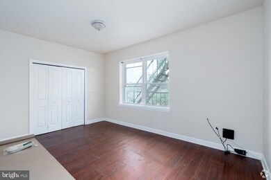 334 S Broad St, Trenton, NJ 08608 - photo 6