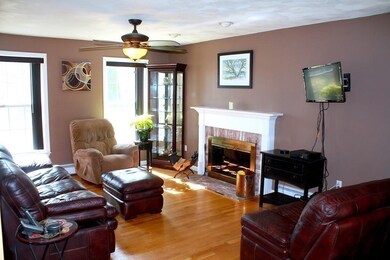 27 Oakridge Ave, North Attleboro, MA 02760 - photo 7