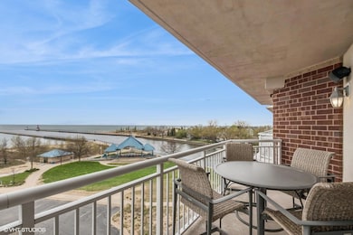 030_200LakeSt_Unit8a_2030_Large