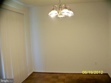 138 Daimler Dr unit 9, Capitol Heights, MD 20743 - photo 4