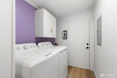 5307 State Highway 303 NE unit 33, Bremerton, WA 98311 - photo 7