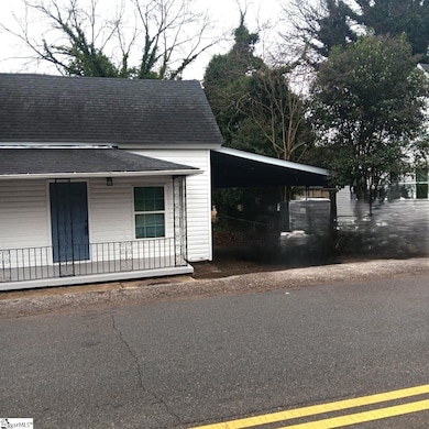 111 Hammett St, Greenville, SC 29609 - photo 4