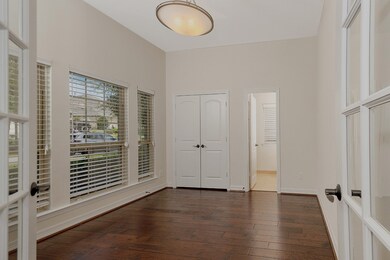 222 Hearthshire Cir, the Woodlands, TX 77354 - photo 5