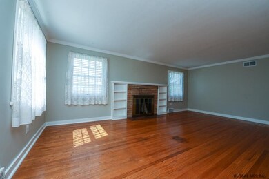 160 Brevator St, Albany, NY 12206 - photo 4