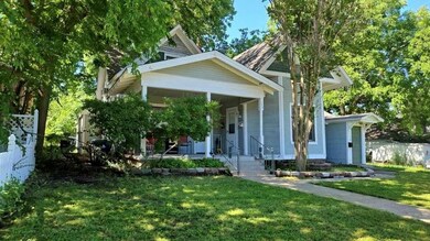 224 W Hull St, Denison, TX 75020 - photo 2