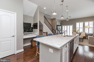 1602 Rampart Mews, Baltimore, MD 21230 - photo 6