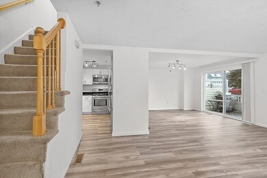 360 Littleton Rd unit F9, Chelmsford, MA 01824 - photo 4