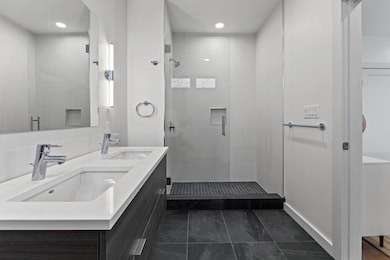 97 Elmwood St unit 208, Cambridge, MA 02140 - photo 6