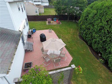 24 Nicolas Ln, Warwick, RI 02886 - photo 5