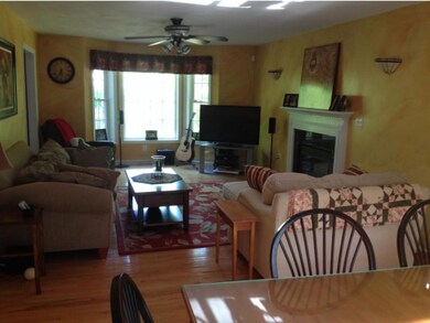 3 Floyd Rd, Derry, NH 03038 - photo 2