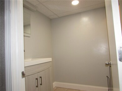 Lower level remodeled 1/2 bath