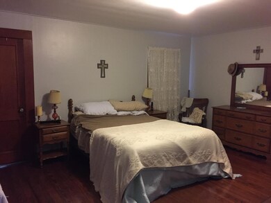 641 W Vine Ave, Eunice, LA 70535 - photo 7