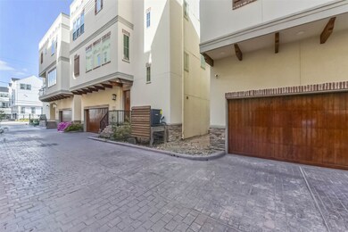 1126 W 16th St unit C, Houston, TX 77008 - photo 5