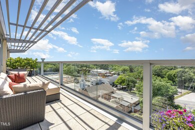 Greenbridge unit 715, Chapel Hill, NC 27516 - photo 2