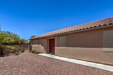 8279 Freshwater Pearl St, Las Vegas, NV 89139 - photo 4