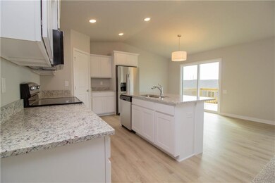 2501 N 7th Ave E, Newton, IA 50208 - photo 3