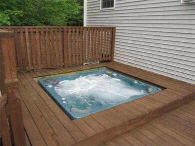 10 Dyer St, North Billerica, MA 01862 - photo 6