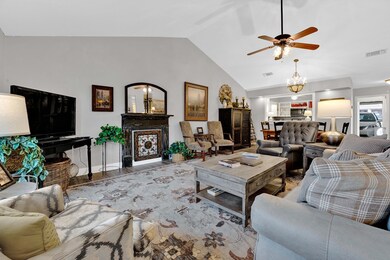 422 Summit Cir, Fredericksburg, TX 78624 - photo 2