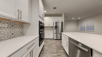 10513 Coyote Run, San Antonio, TX 78254 - photo 5