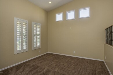 004_Living Room