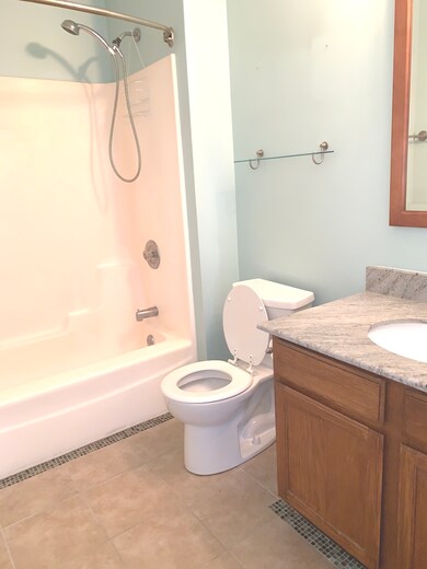 1512 W Jefferson Ave unit C, Naperville, IL 60540 - photo 5