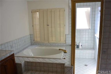 18020 Pebble Beach Dr, Victorville, CA 92395 - photo 5