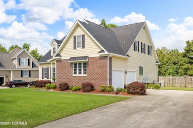 107 Drayton Hall, Jacksonville, NC 28540 - photo 3