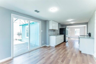 108 Monroe St, Cleburne, TX 76033 - photo 7