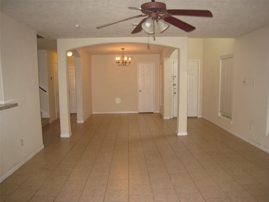 7822 Winding Creek View, Houston, TX 77072 - photo 2