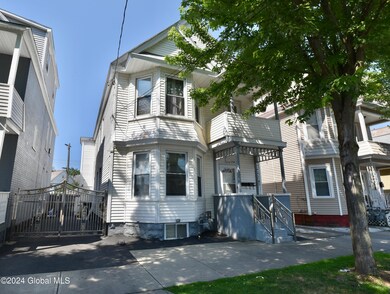1016 Stanley St, Schenectady, NY 12307 - photo 4