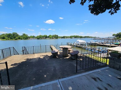 178 E Kingston Park Ln, Middle River, MD 21220 - photo 3