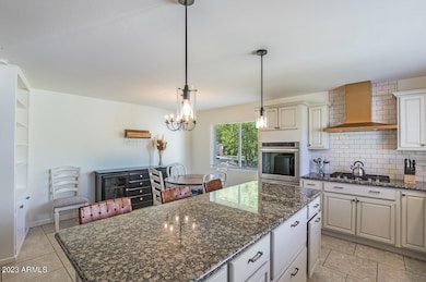7240 N 7th Ave-15