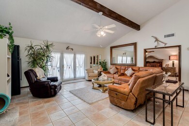 Listing_486586_Photo_3