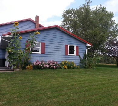 1210 Fairchild Rd, Lewisburg, PA 17837 - photo 3