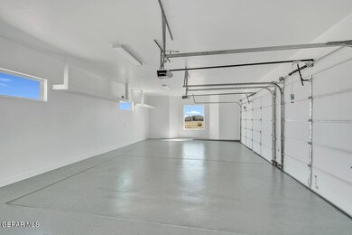 348 N Carolina Dr, El Paso, TX 79915 - photo 7