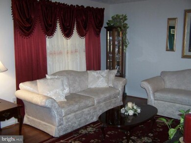 21293 Scarborough Dr, Lexington Park, MD 20653 - photo 3