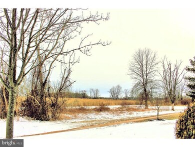 404 Aspen Dr, Plainsboro, NJ 08536 - photo 2