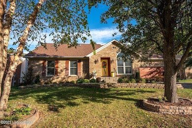 7505 Newton Dr, Louisville, KY 40228 - photo 2