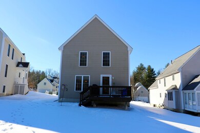 133 Barbara Ln, Hudson, NH 03051 - photo 3