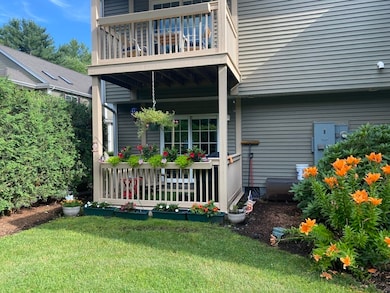 215 Longmeadow Rd unit 303, Taunton, MA 02780 - photo 4