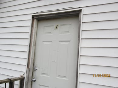 316 E 6th St, Marion, IN 46953 - photo 5