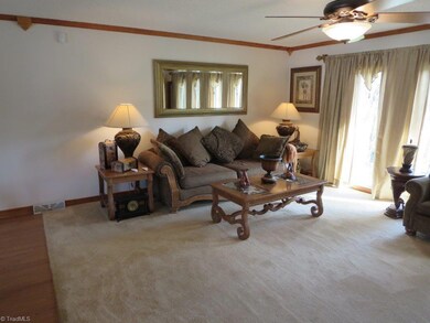 926 Mcdowell Rd, Asheboro, NC 27205 - photo 3