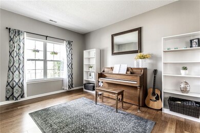 19594 Sandbar Dr, Noblesville, IN 46062 - photo 4