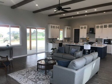 9519 Circle r Dr, Valley Center, CA 92082 - photo 6