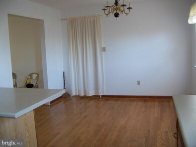 6621 Beddoo St, Alexandria, VA 22306 - photo 5