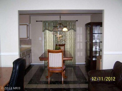 1620 Willowwood Ct, Hyattsville, MD 20785 - photo 5