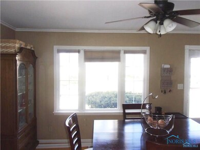 2560 106th St, Toledo, OH 43611 - photo 3