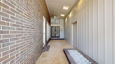 front porch entryway