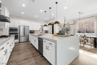 2880 Josephine Dr, Henderson, NV 89044 - photo 4